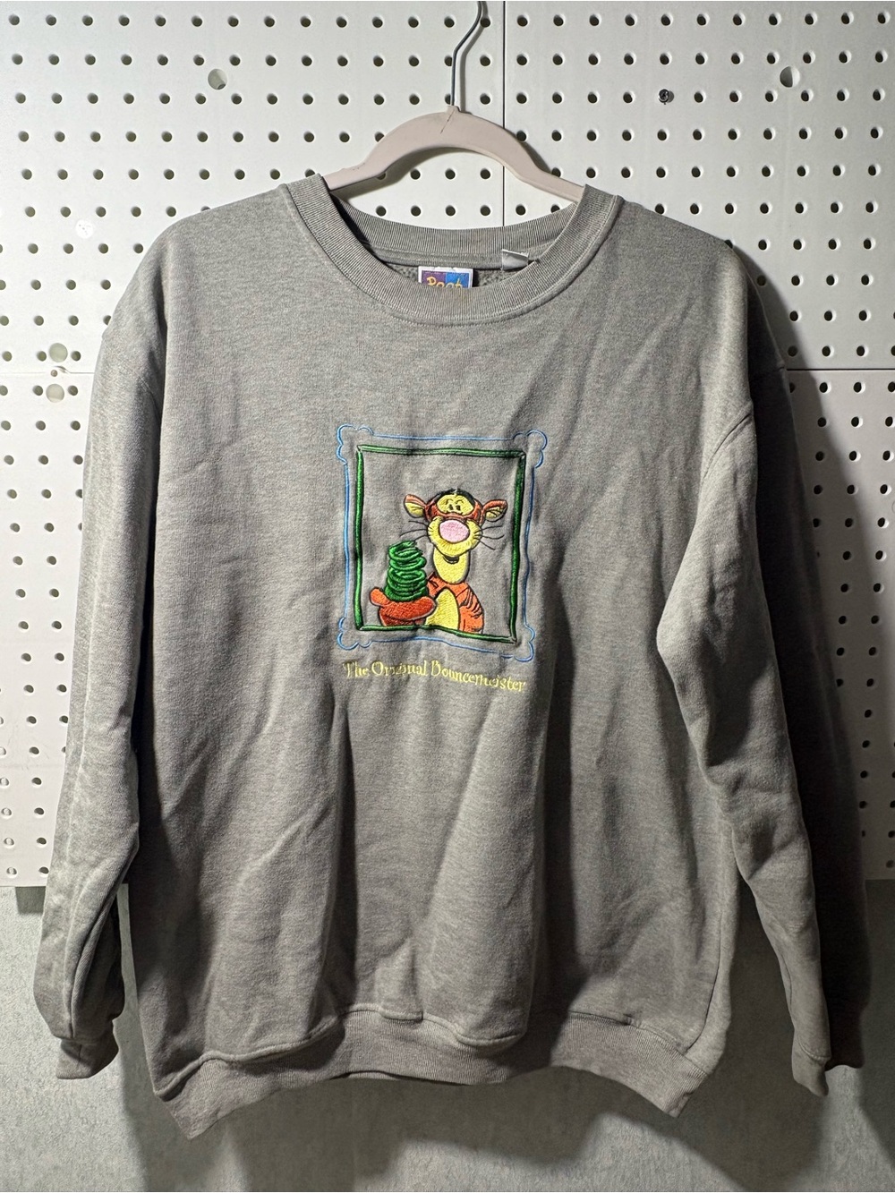 Gray Crewneck Sweater with Colorful Tigger Graphic - Unbranded